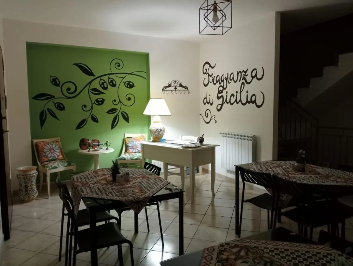 B&B Fragranza Di Sicilia Giardini Naxos Bed & Breakfast