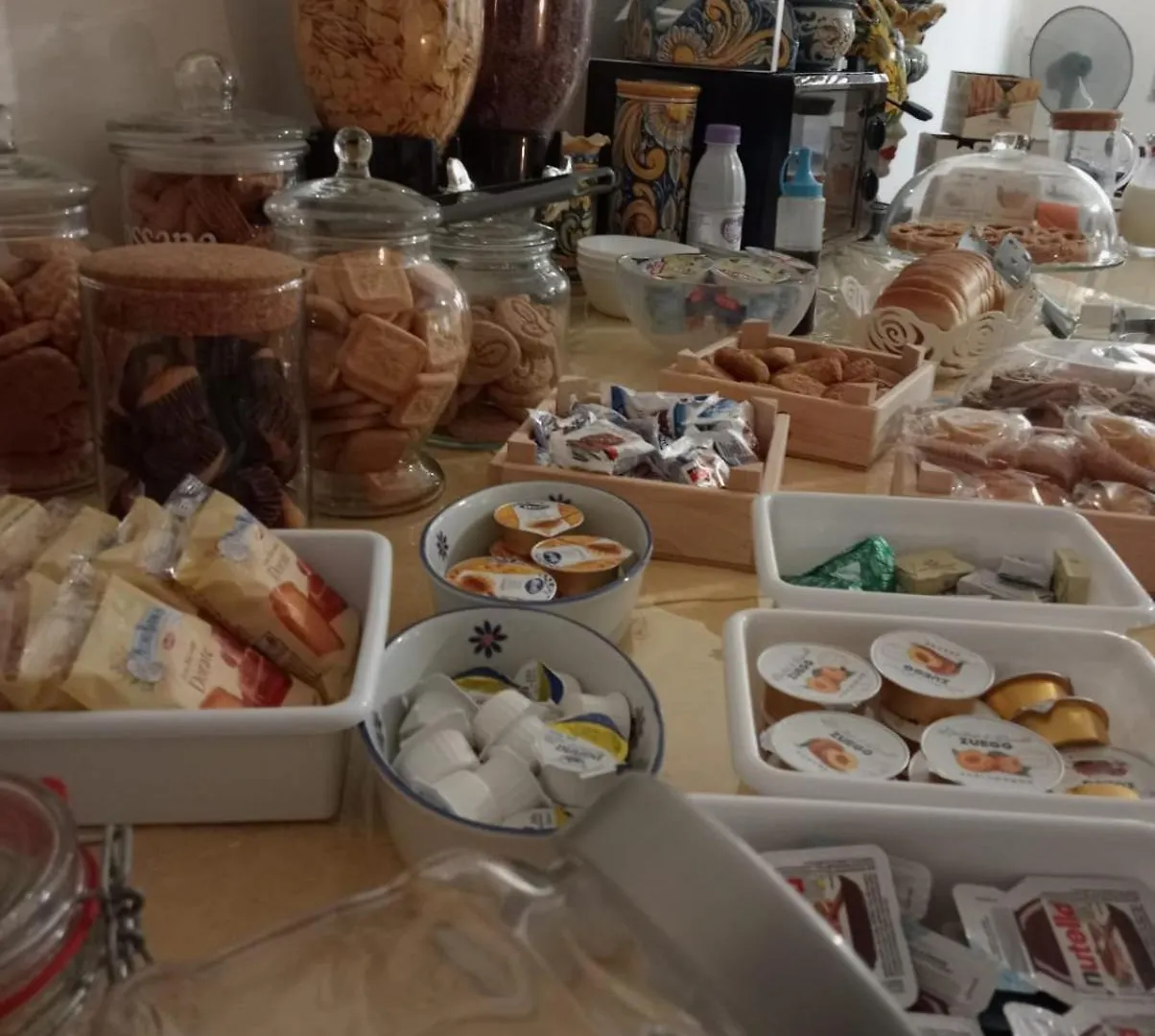 Bed & Breakfast B&B Fragranza Di Sicilia Giardini Naxos Italy