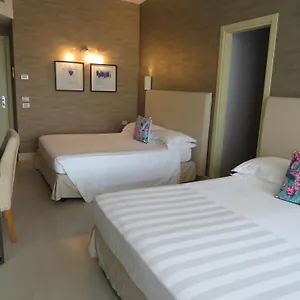 https://hotel-joseph-marina-di-pietrasanta.it-tuscanyhotel.com